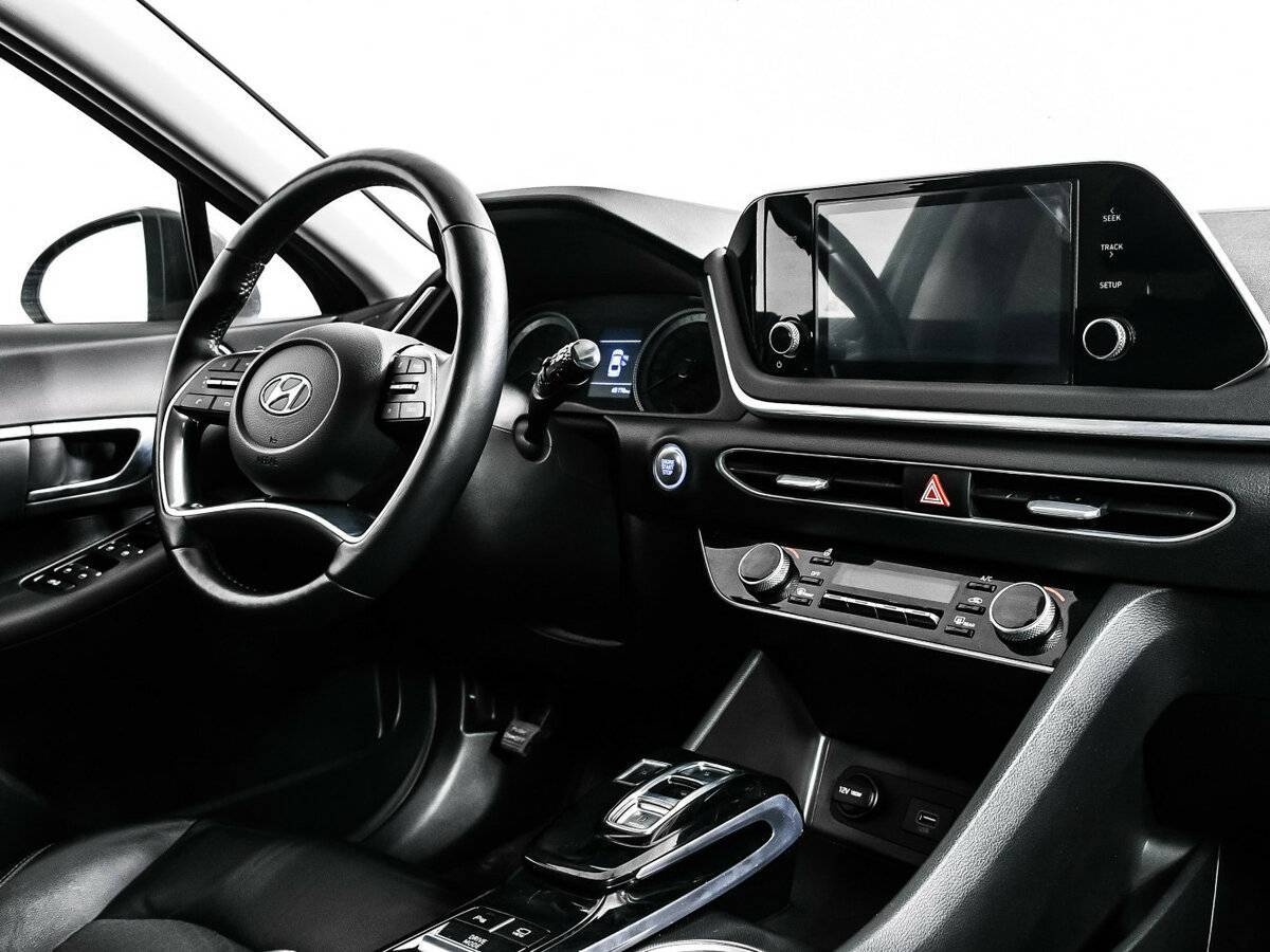 Купить Hyundai Sonata с пробегом. Фото: #8