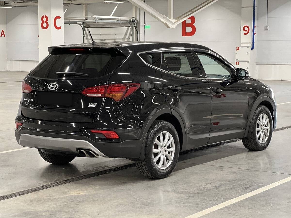 Купить Hyundai Santa Fe с пробегом. Фото: #4