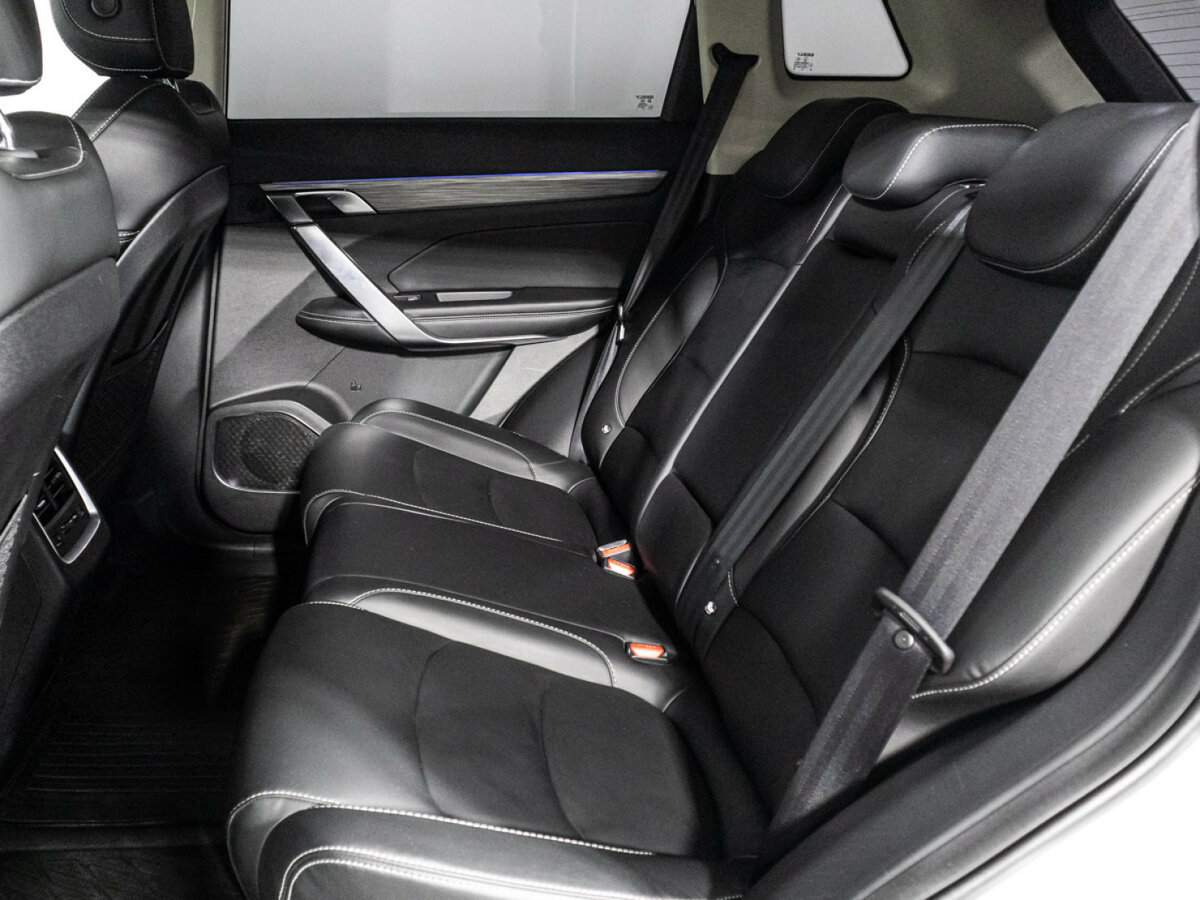 Купить Geely Atlas Pro с пробегом. Фото: #9