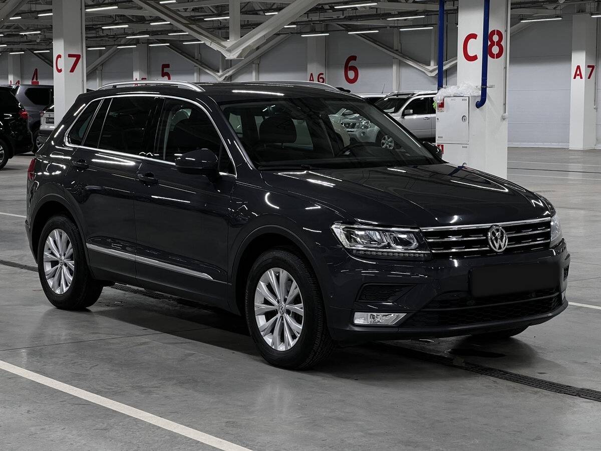 Купить Volkswagen Tiguan с пробегом. Фото: #2