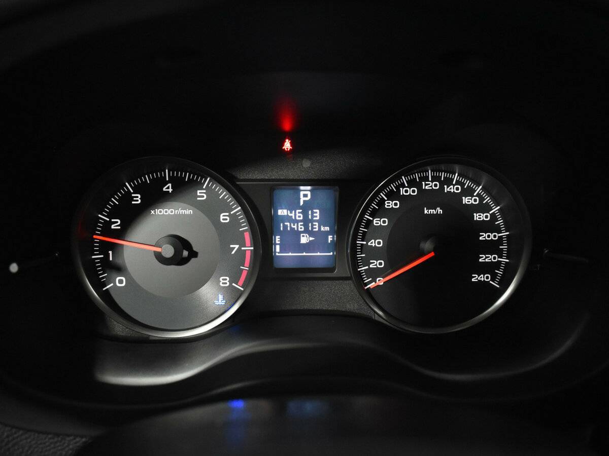 Купить Subaru XV с пробегом. Фото: #13