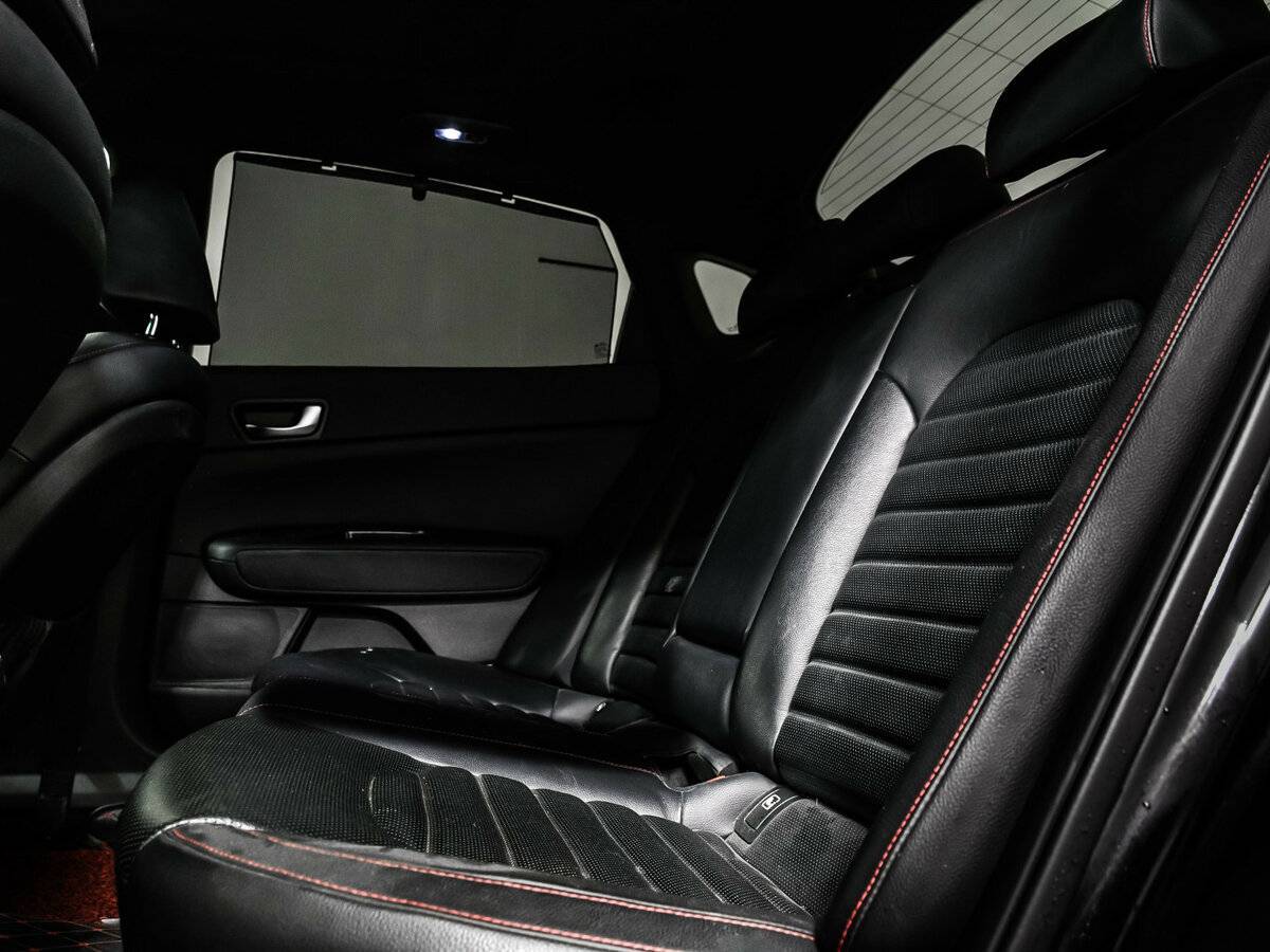 Купить Kia Optima с пробегом. Фото: #11