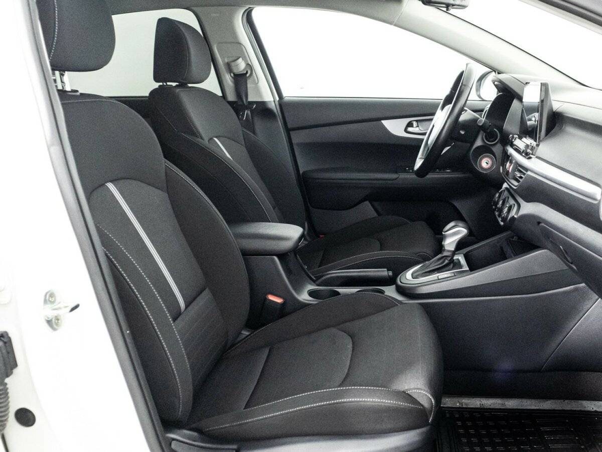 Купить Kia Cerato с пробегом. Фото: #15