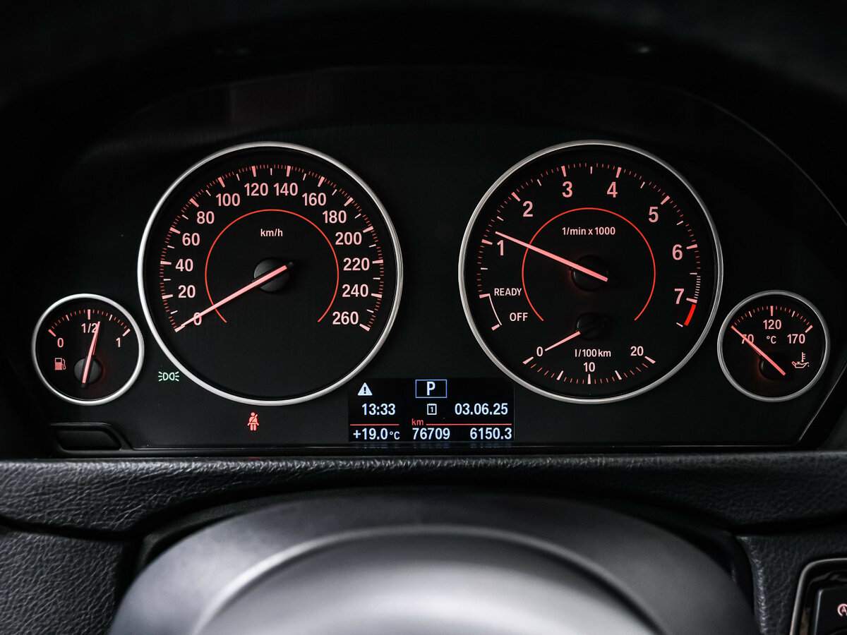 Купить BMW 3 серии с пробегом. Фото: #9