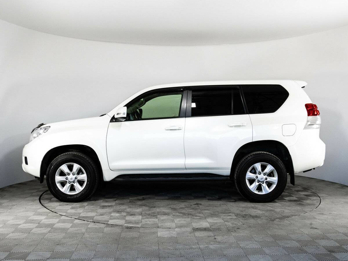 Купить Toyota Land Cruiser Prado с пробегом. Фото: #7
