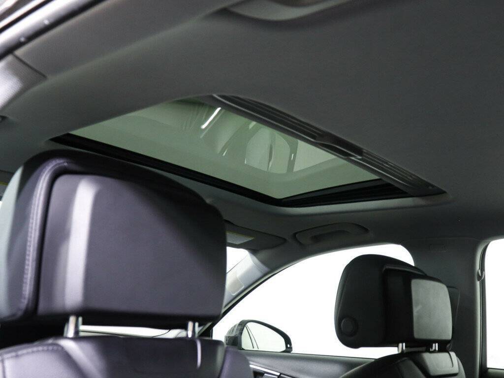 Купить Audi A4 с пробегом. Фото: #16