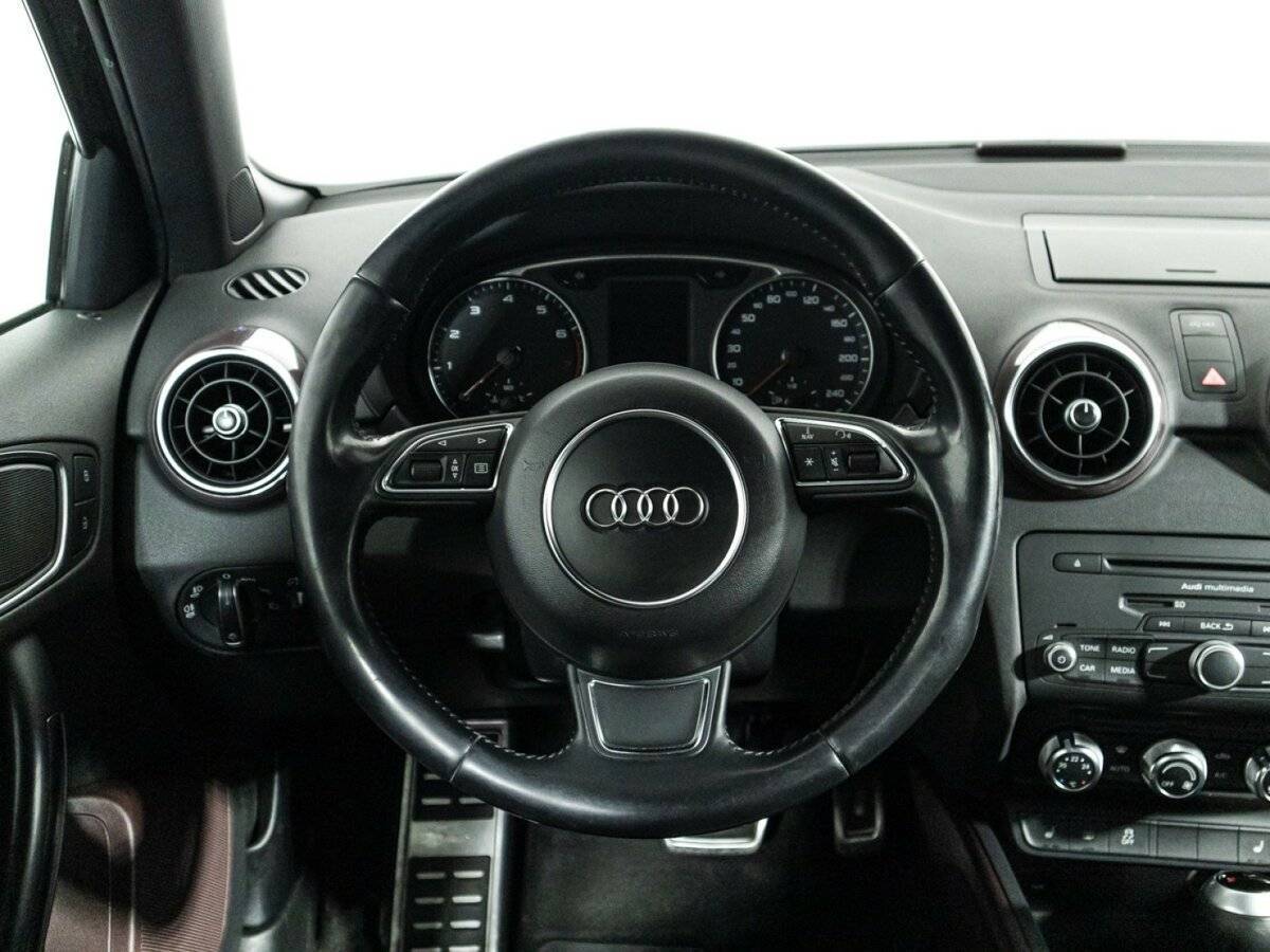 Купить Audi A1 с пробегом. Фото: #17