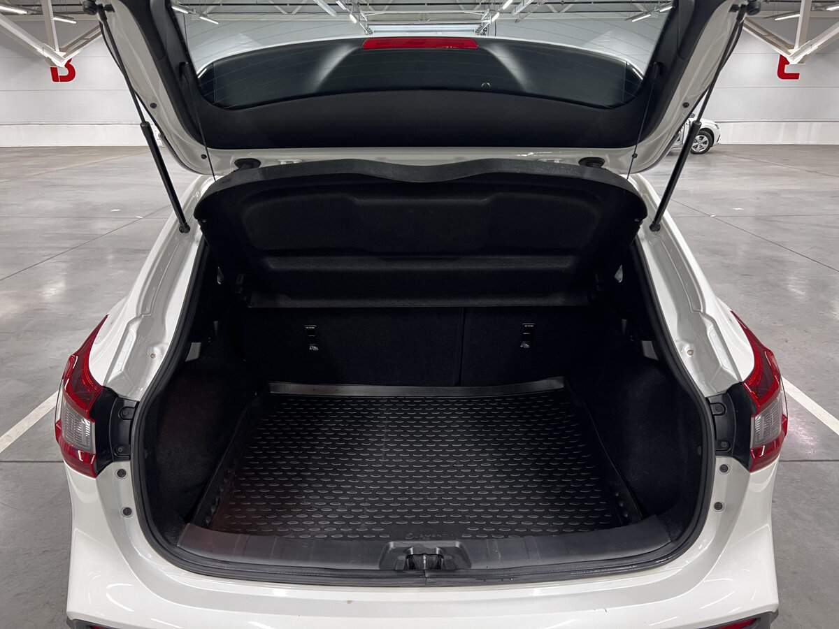 Купить Nissan Qashqai с пробегом. Фото: #9