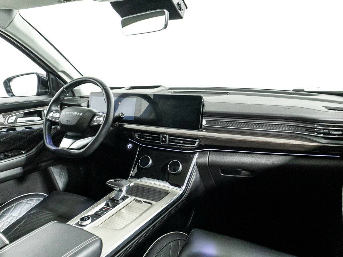 Купить EXEED VX с пробегом. Фото: #8