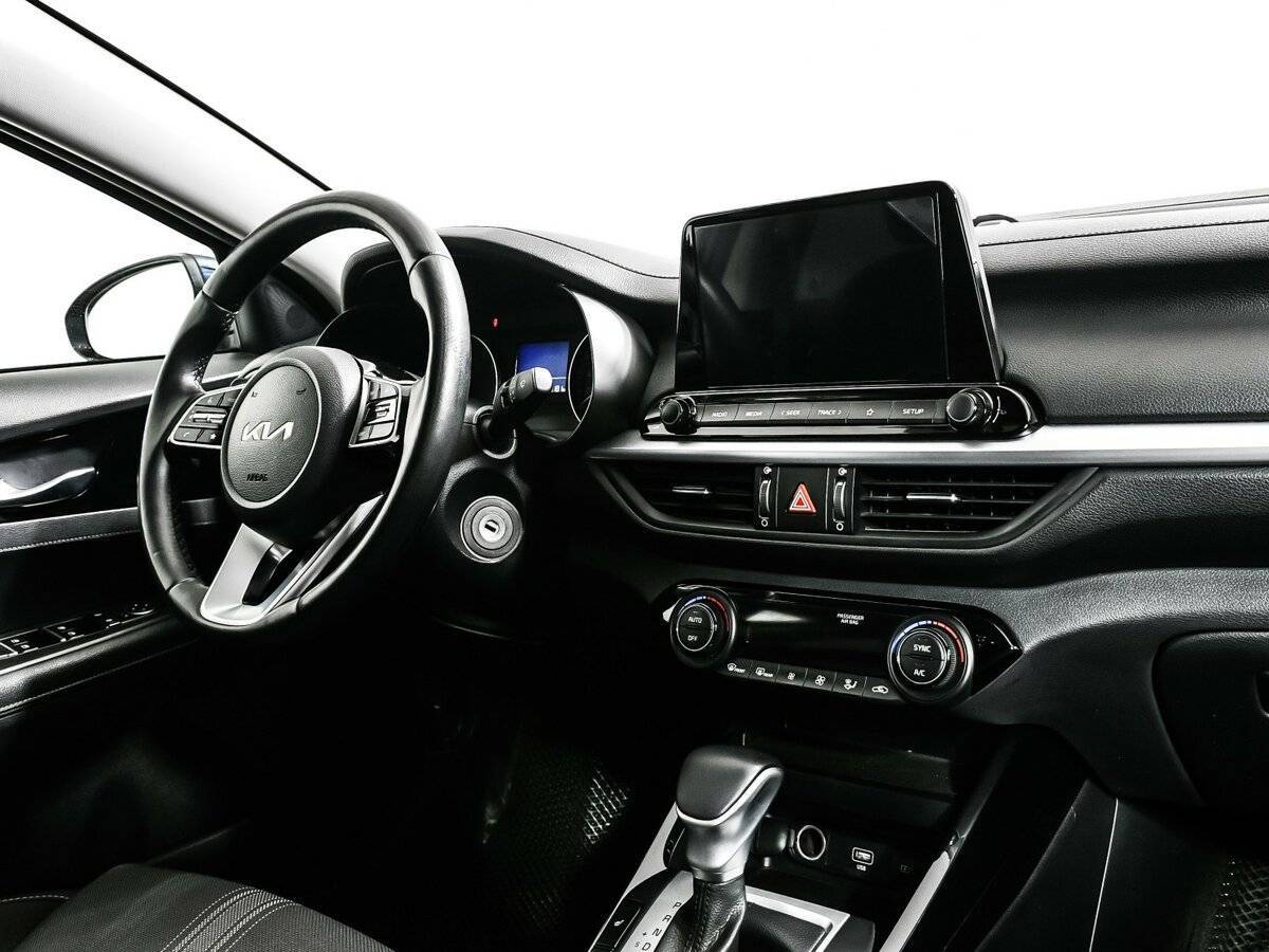 Купить Kia Cerato с пробегом. Фото: #8