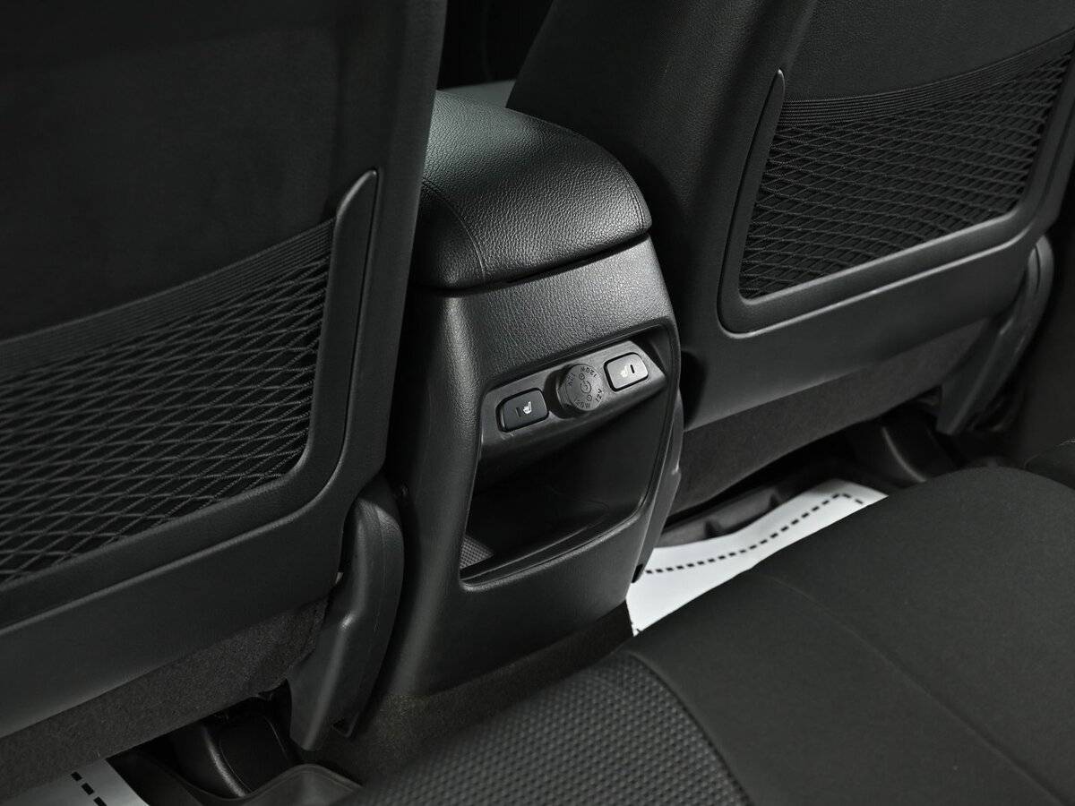 Купить Kia Sorento с пробегом. Фото: #16