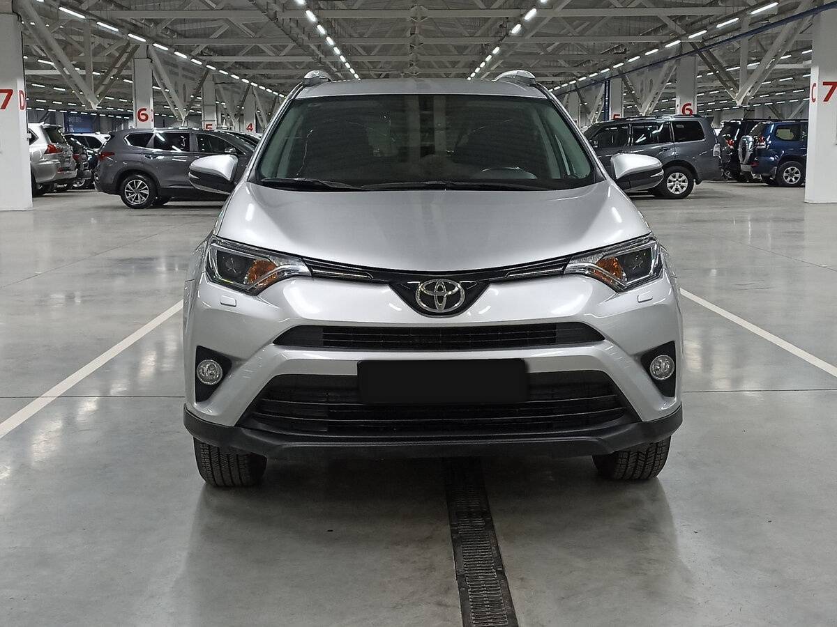 Купить Toyota RAV4 с пробегом. Фото: #1