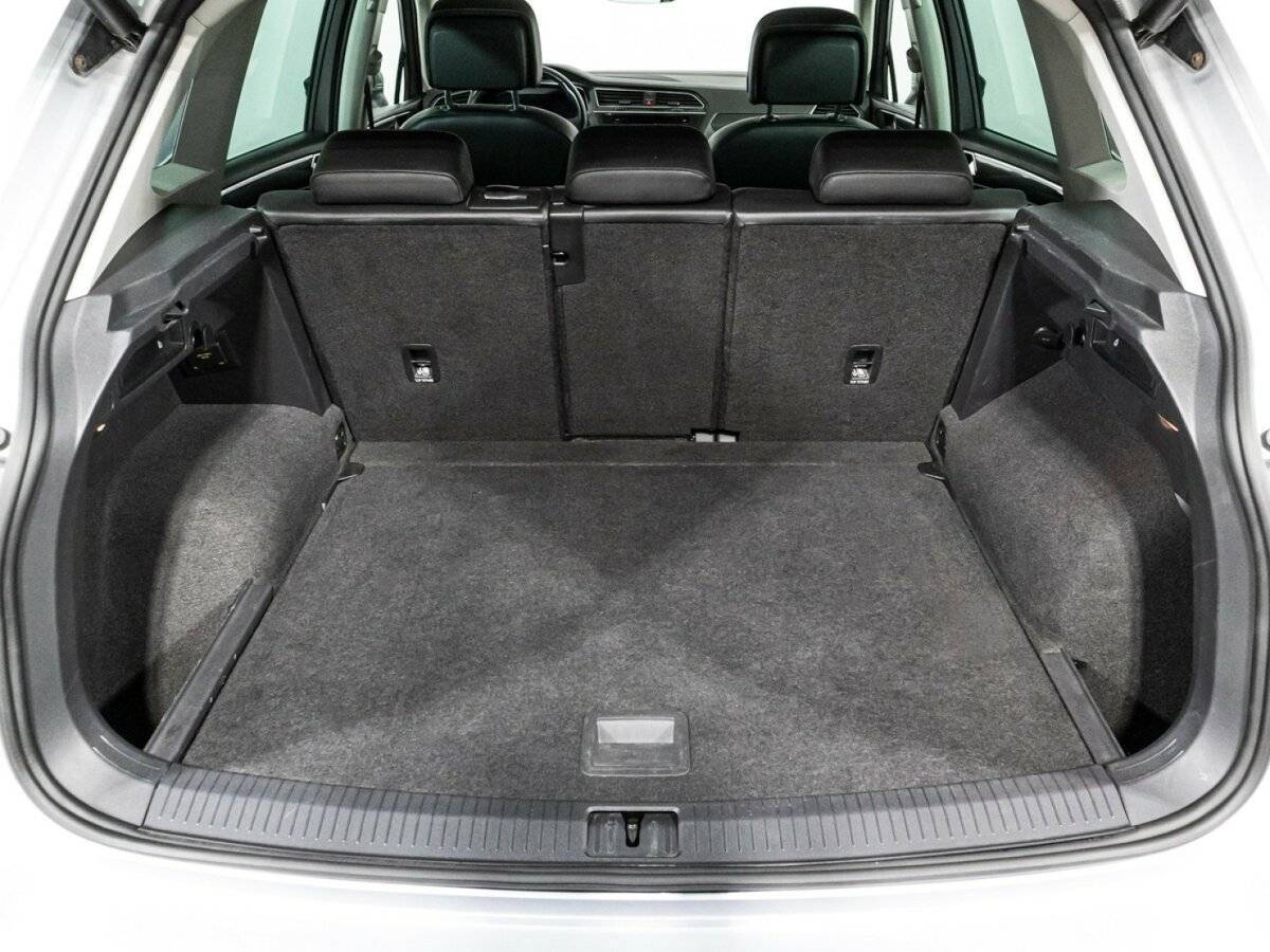 Купить Volkswagen Tiguan с пробегом. Фото: #24