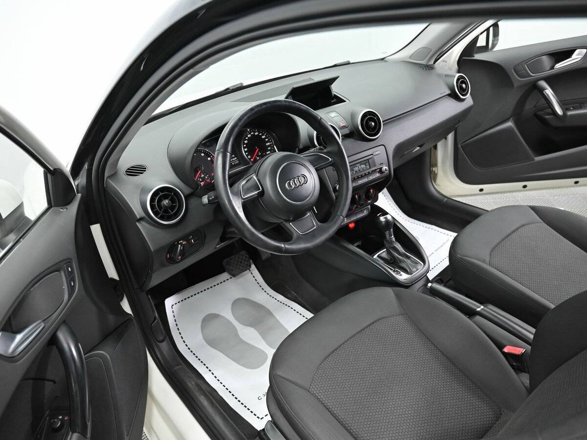 Купить Audi A1 с пробегом. Фото: #7
