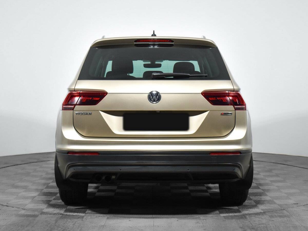 Купить Volkswagen Tiguan с пробегом. Фото: #5