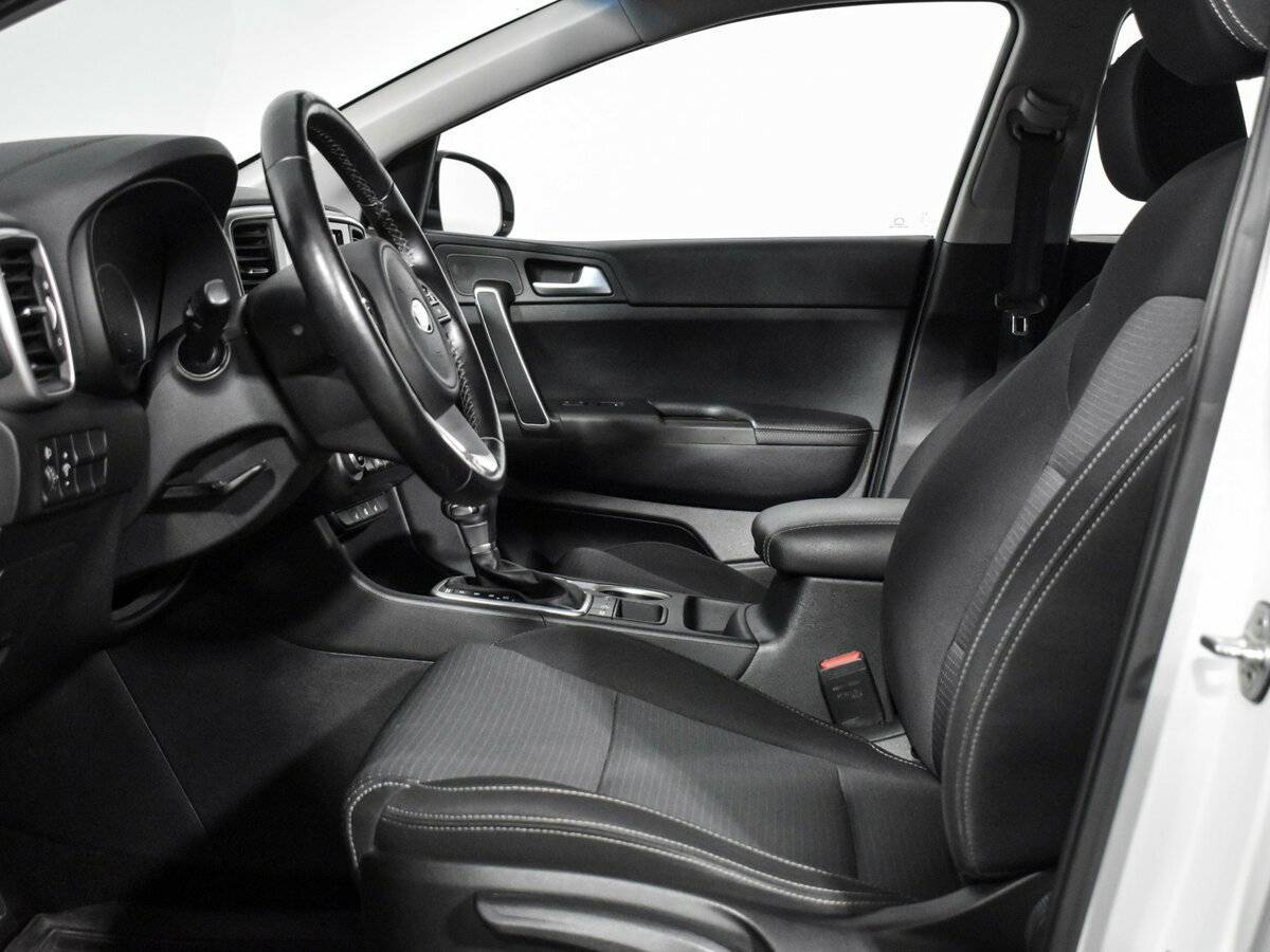 Купить Kia Sportage с пробегом. Фото: #10