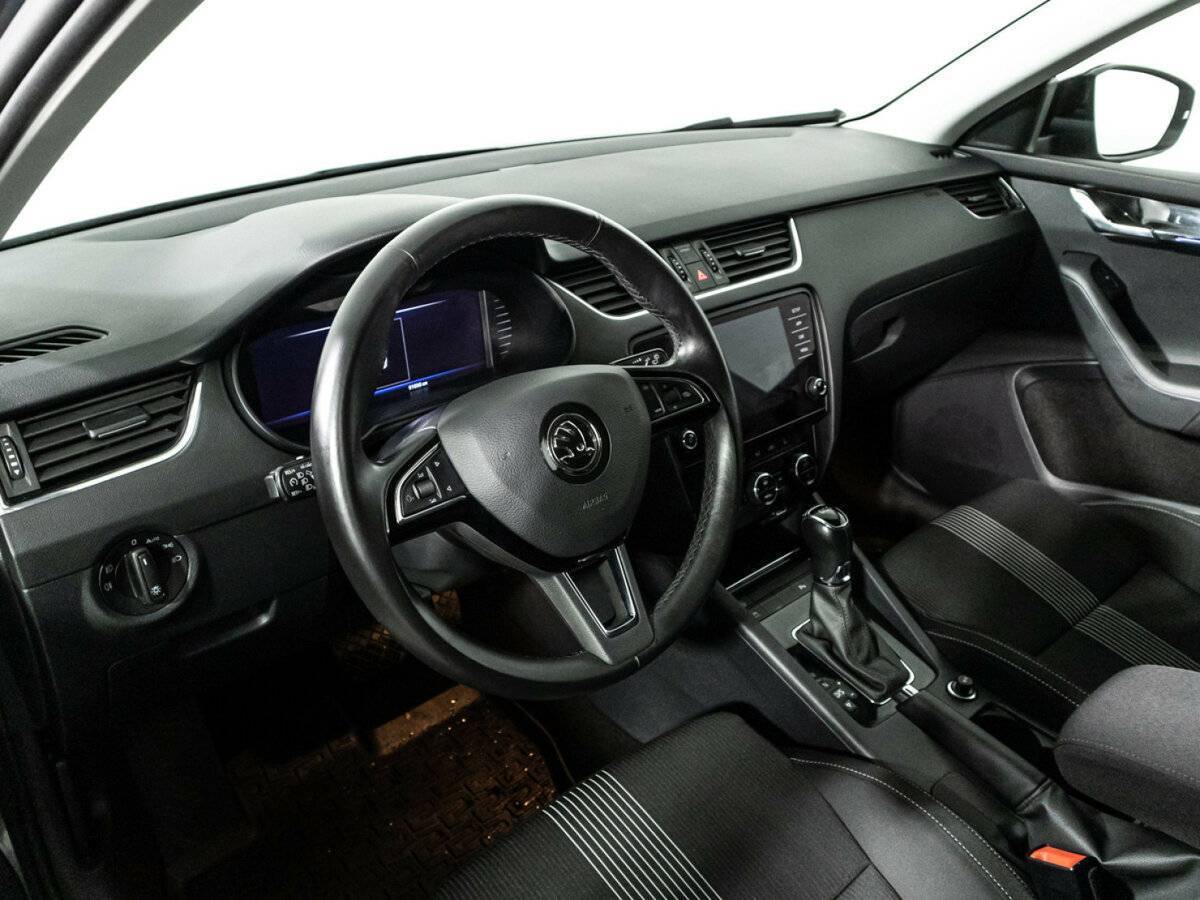 Купить Skoda Octavia с пробегом. Фото: #10