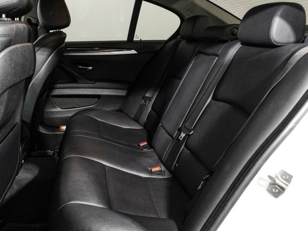 Купить BMW 5 серии с пробегом. Фото: #9