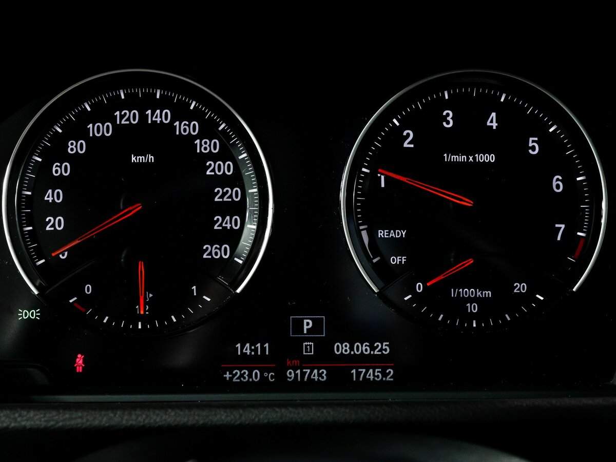 Купить BMW X1 с пробегом. Фото: #10