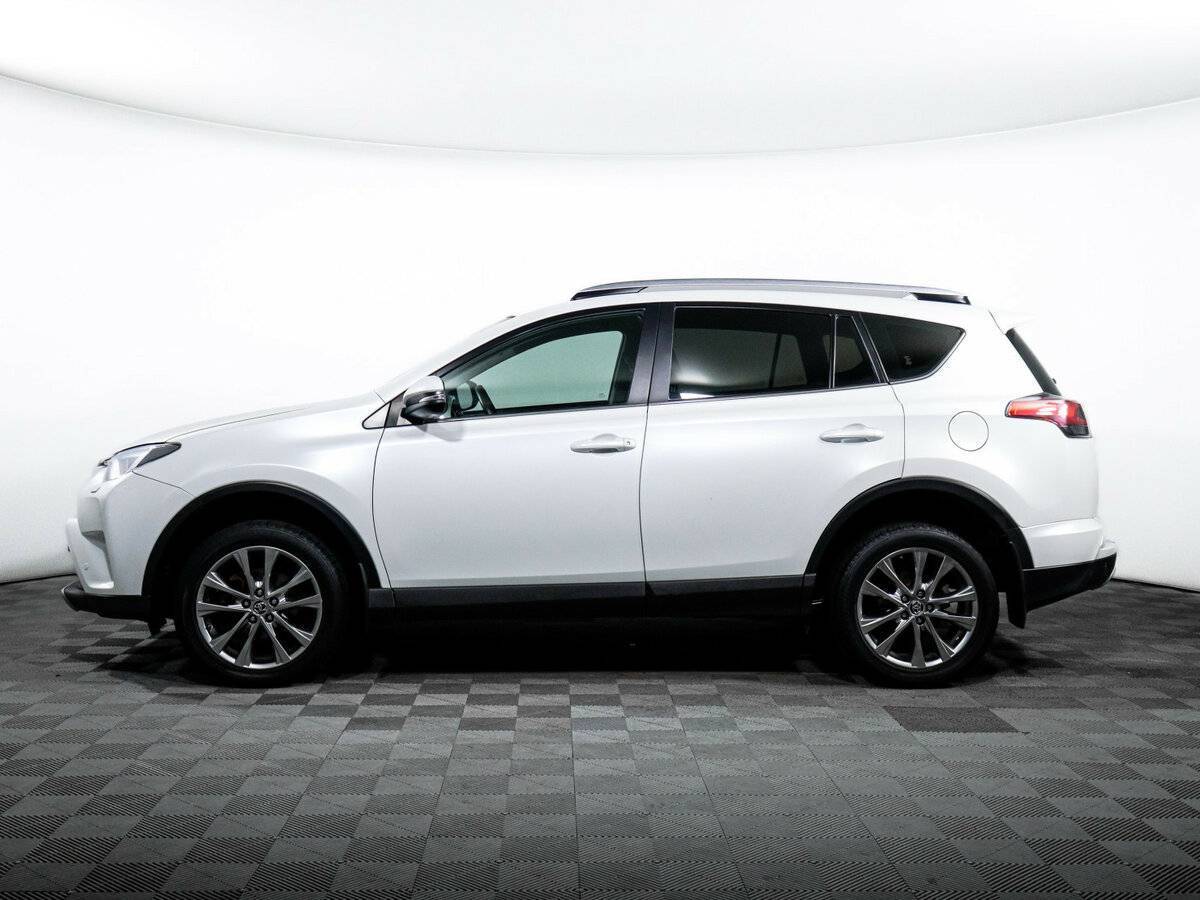 Купить Toyota RAV4 с пробегом. Фото: #7