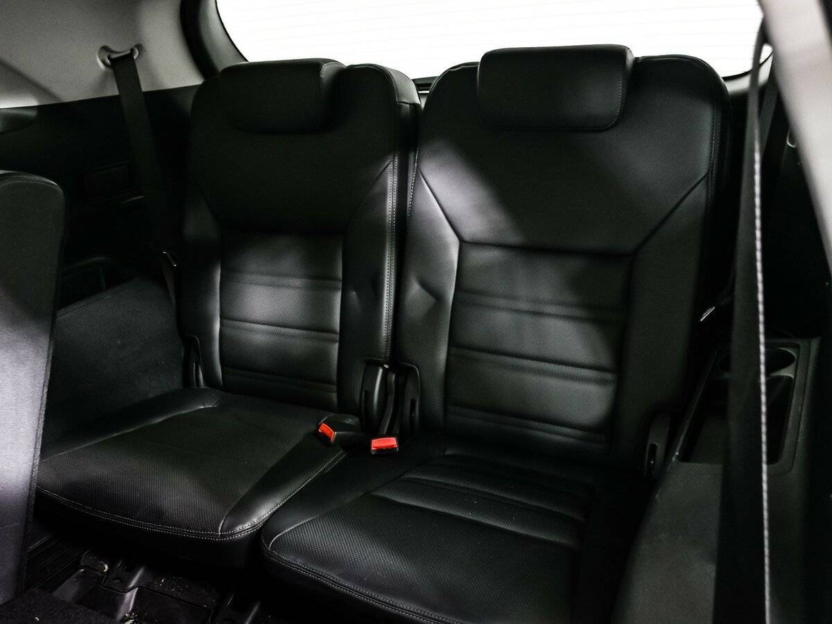 Купить Kia Sorento с пробегом. Фото: #12
