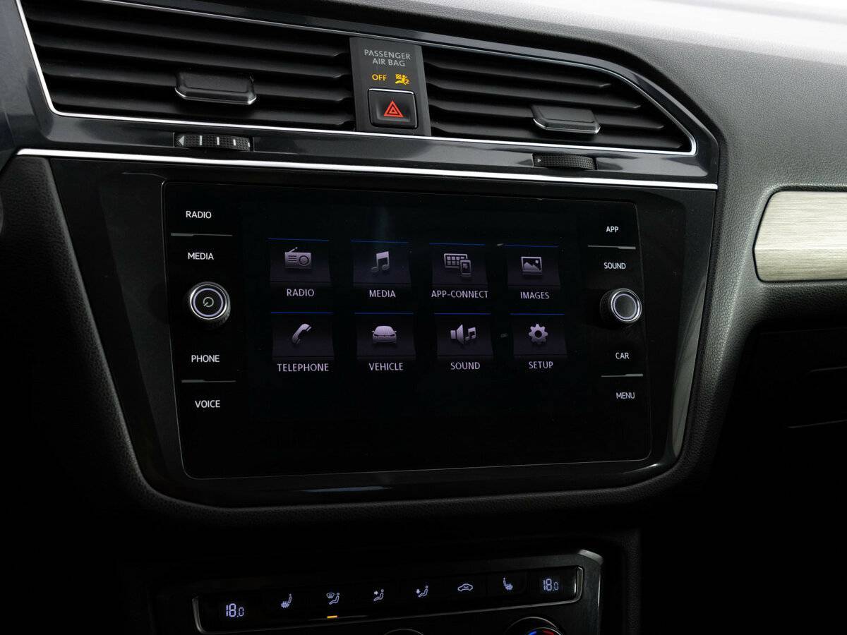 Купить Volkswagen Tiguan с пробегом. Фото: #16