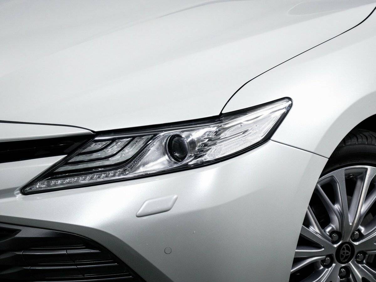 Купить Toyota Camry с пробегом. Фото: #15
