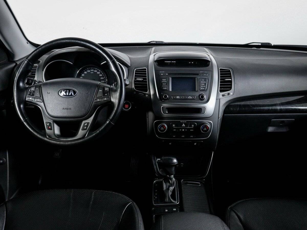 Купить Kia Sorento с пробегом. Фото: #11