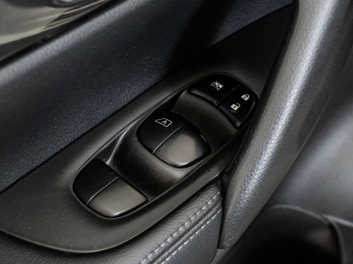 Купить Nissan X-Trail с пробегом. Фото: #16