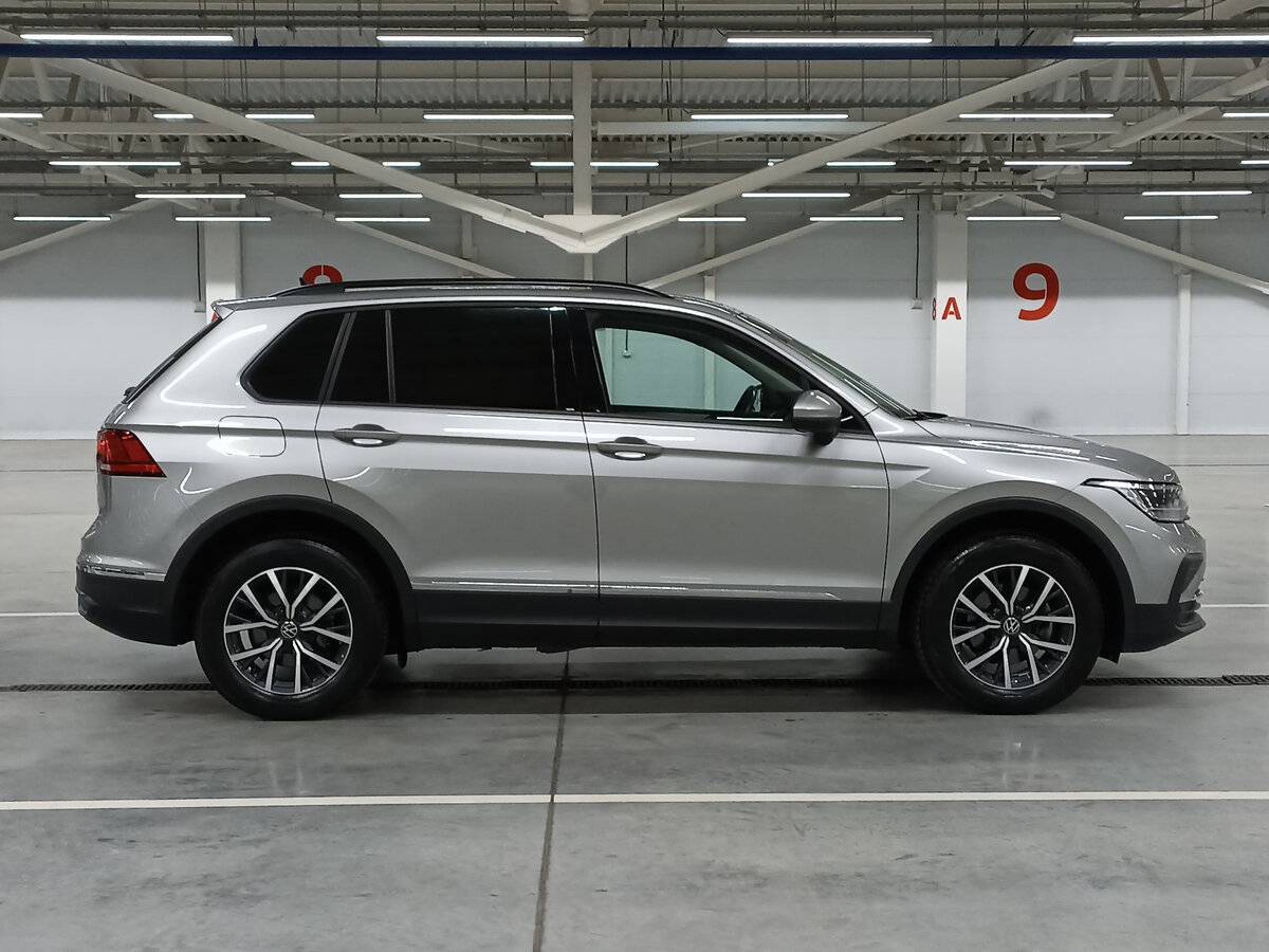 Купить Volkswagen Tiguan с пробегом. Фото: #3