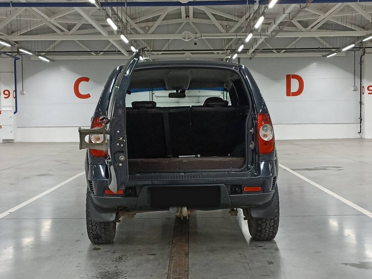 Купить Chevrolet Niva с пробегом. Фото: #9