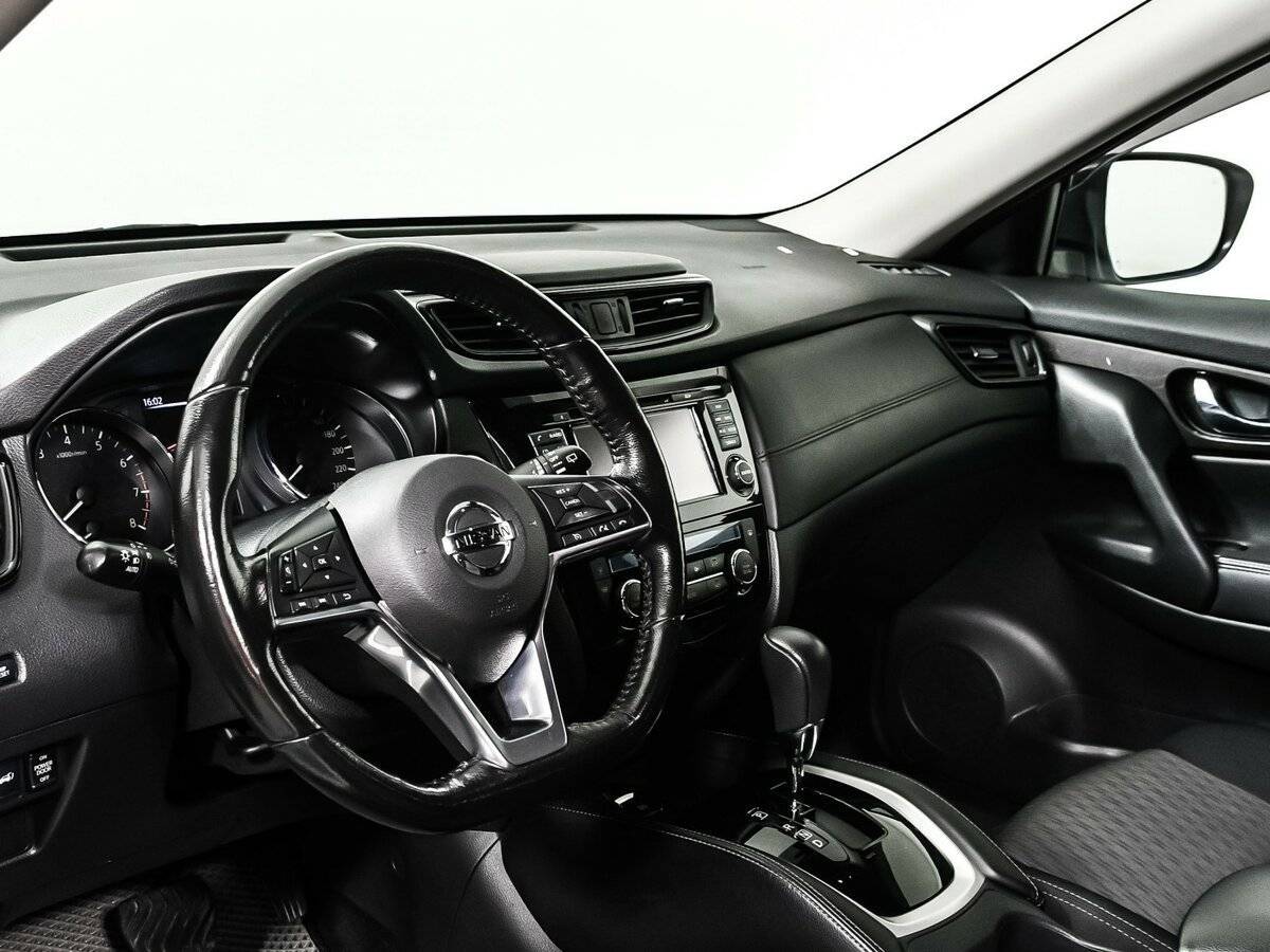 Купить Nissan X-Trail с пробегом. Фото: #11