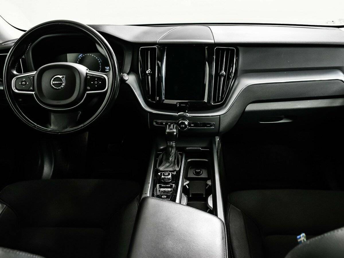 Купить Volvo XC60 с пробегом. Фото: #10