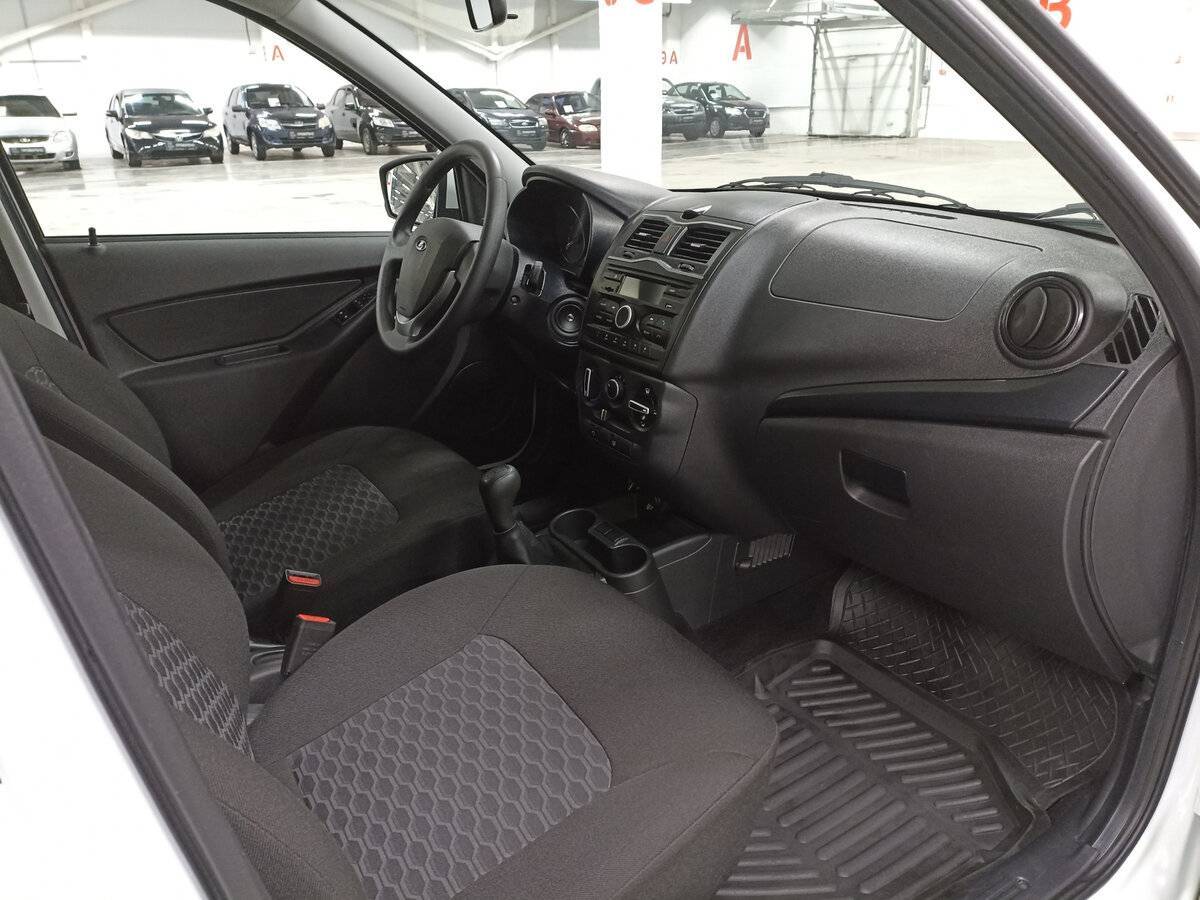 Купить Lada (ВАЗ) Granta с пробегом. Фото: #10