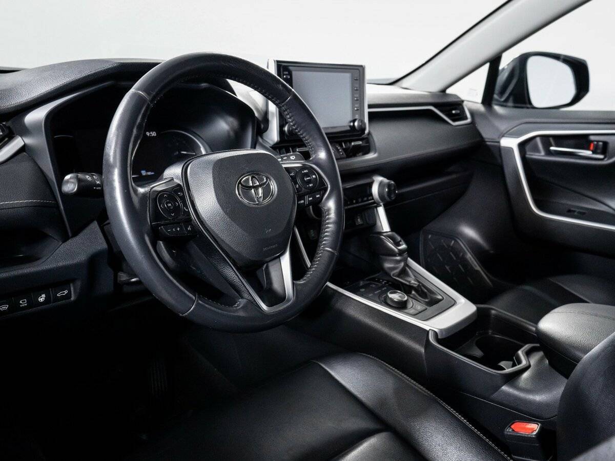 Купить Toyota RAV4 с пробегом. Фото: #13