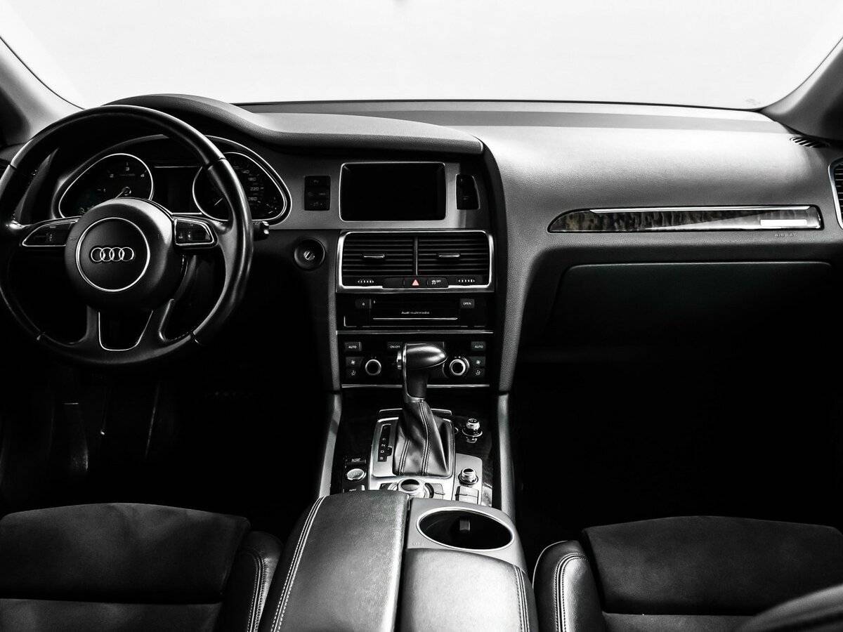 Купить Audi Q7 с пробегом. Фото: #10