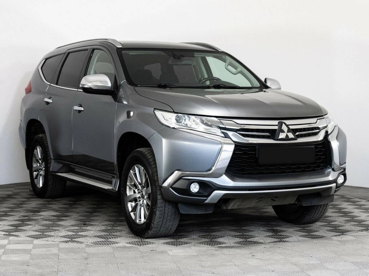 Купить Mitsubishi Pajero Sport с пробегом. Фото: #2