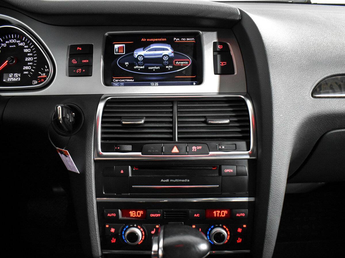 Купить Audi Q7 с пробегом. Фото: #14