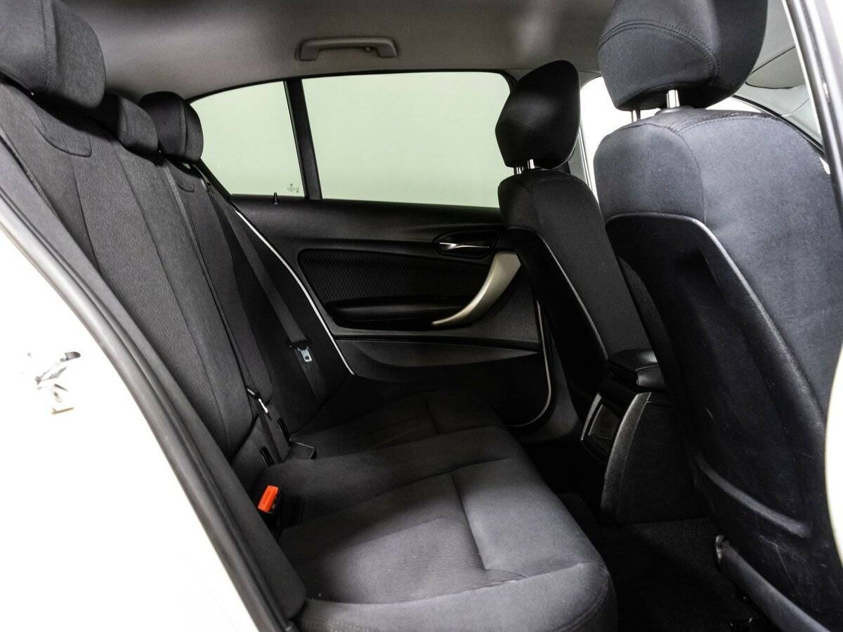 Купить BMW 1 серии с пробегом. Фото: #10