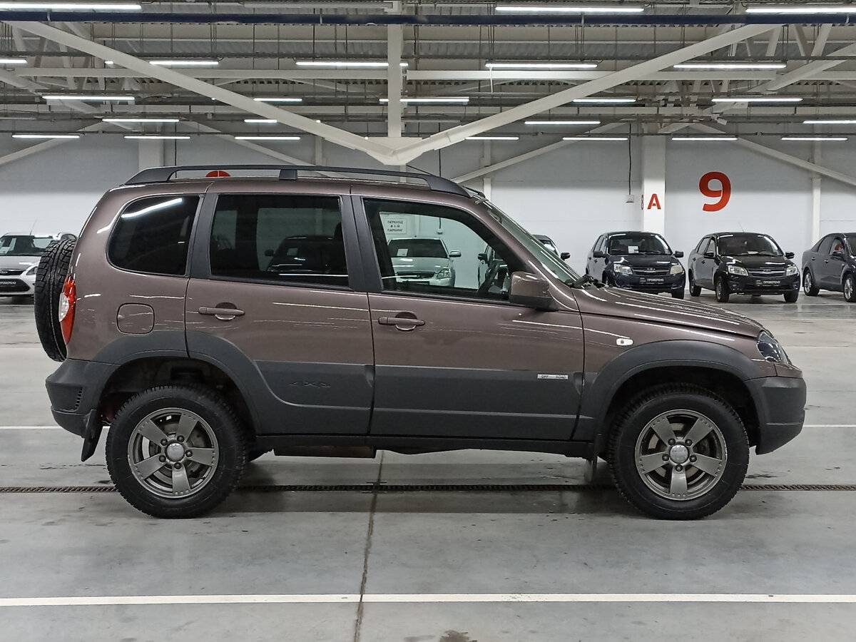 Купить Chevrolet Niva с пробегом. Фото: #3