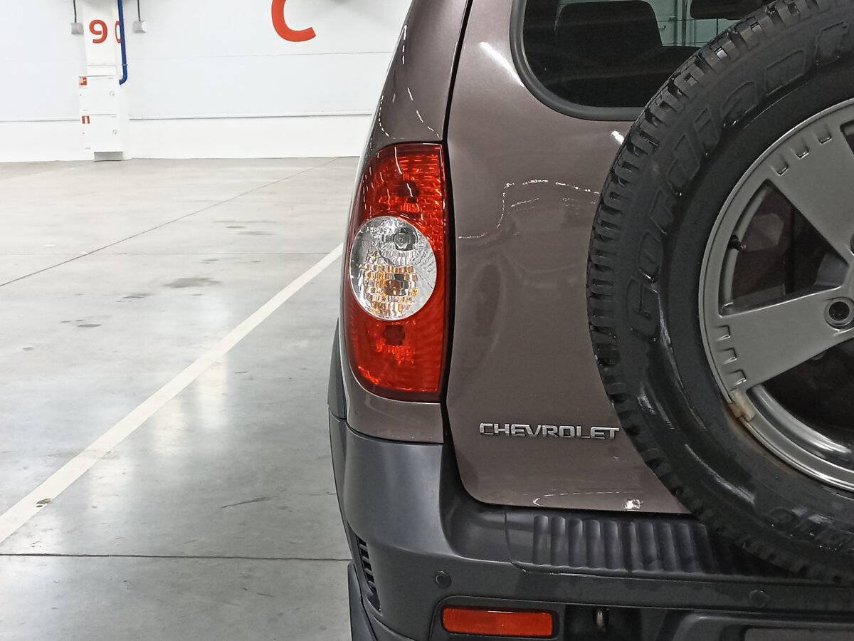 Купить Chevrolet Niva с пробегом. Фото: #8