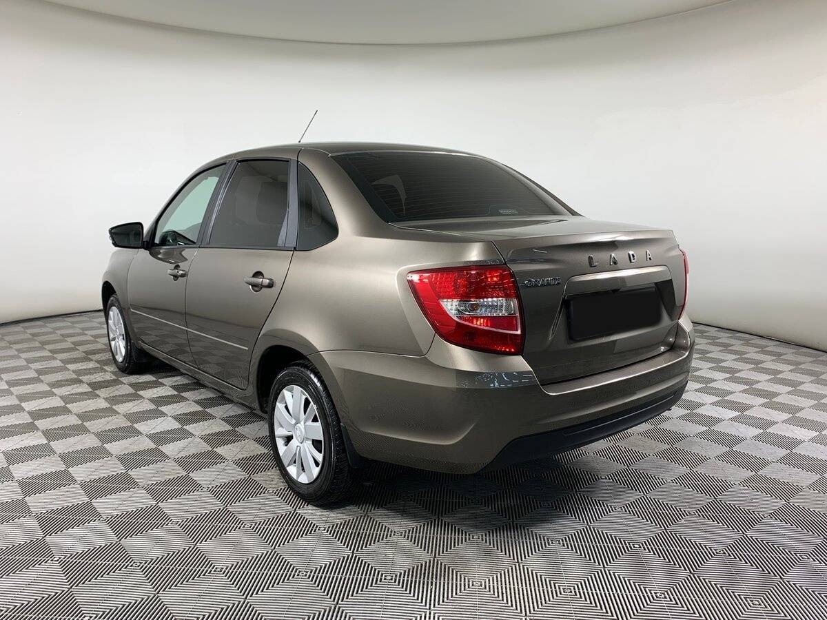 Купить Lada (ВАЗ) Granta с пробегом. Фото: #6