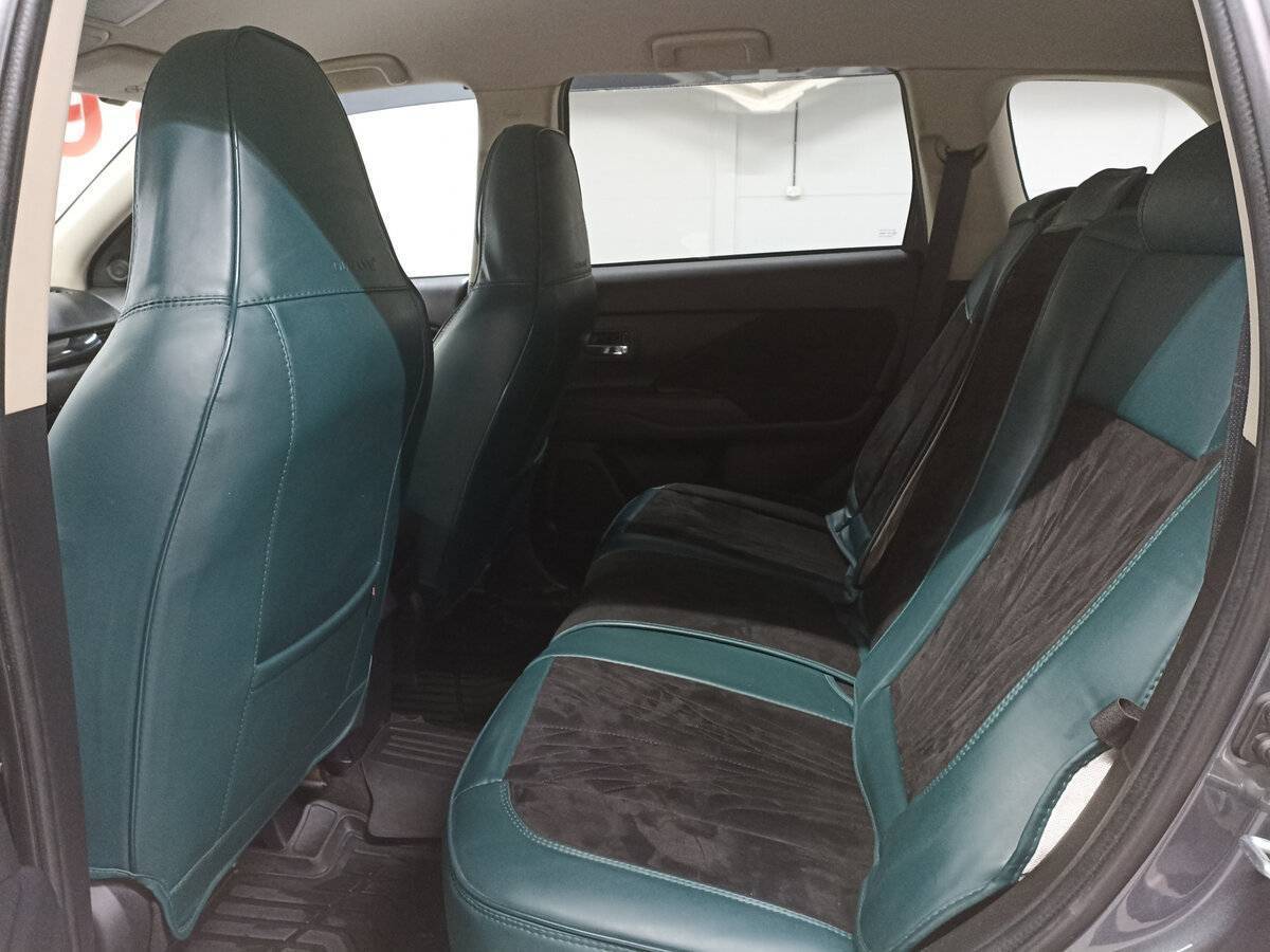 Купить Mitsubishi Outlander с пробегом. Фото: #11