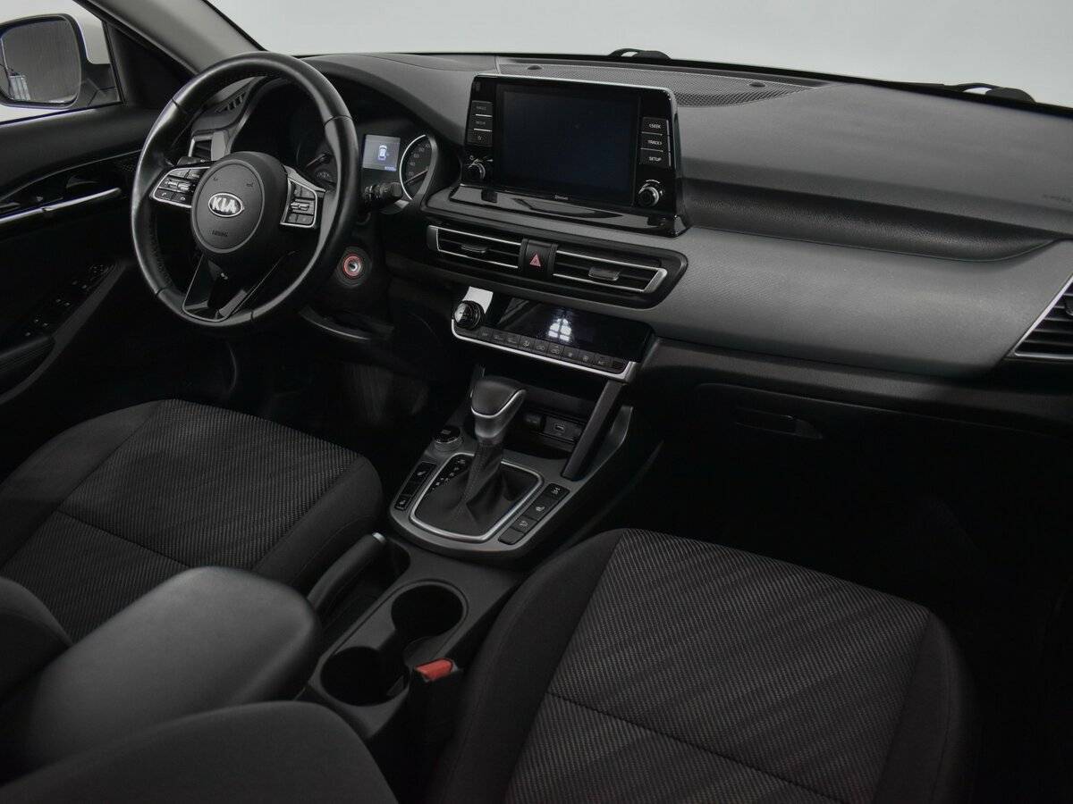 Купить Kia Seltos с пробегом. Фото: #9