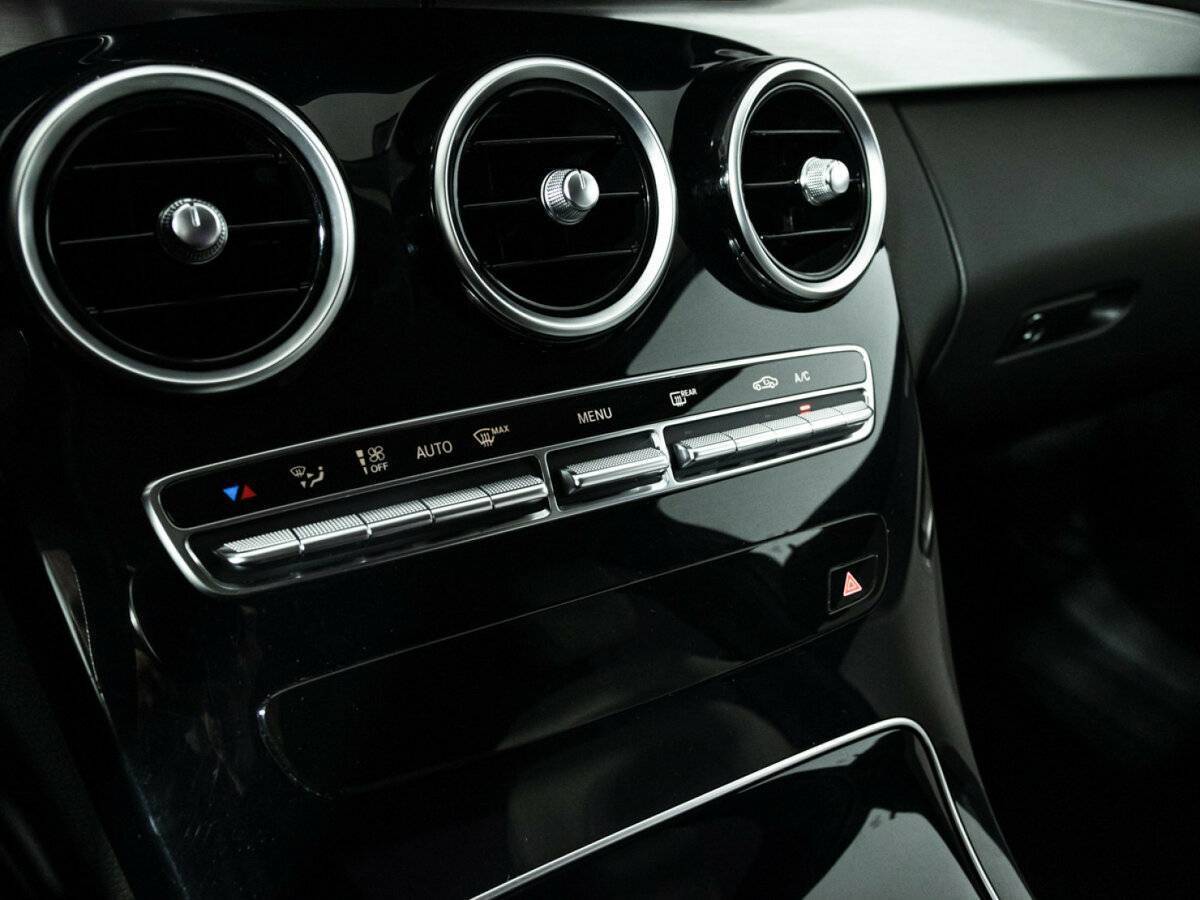 Купить Mercedes-Benz C-Класс с пробегом. Фото: #17