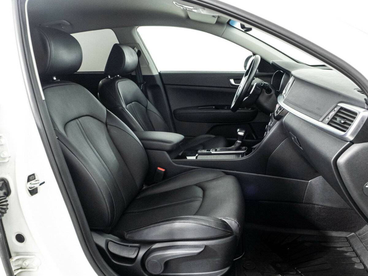 Купить Kia Optima с пробегом. Фото: #15
