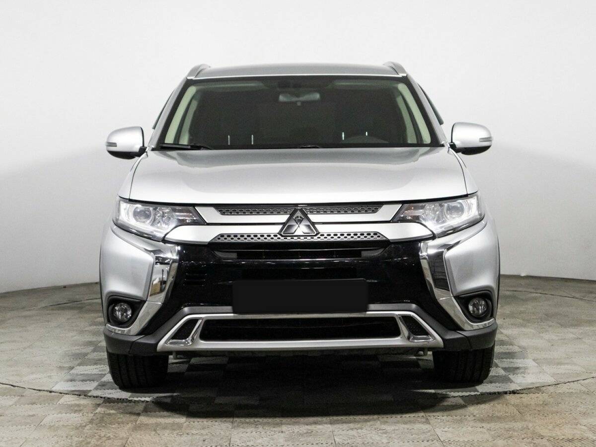 Купить Mitsubishi Outlander с пробегом. Фото: #1
