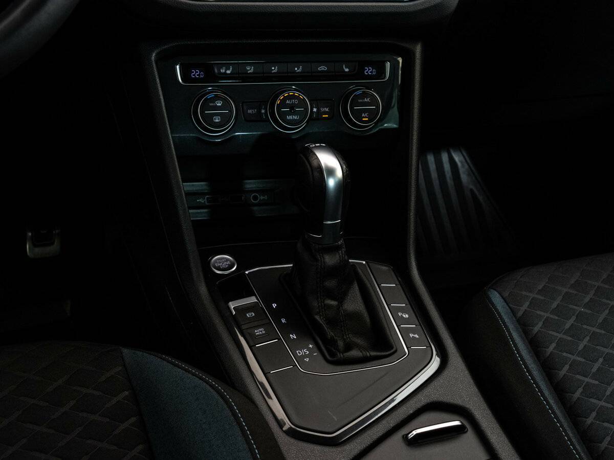 Купить Volkswagen Tiguan с пробегом. Фото: #13