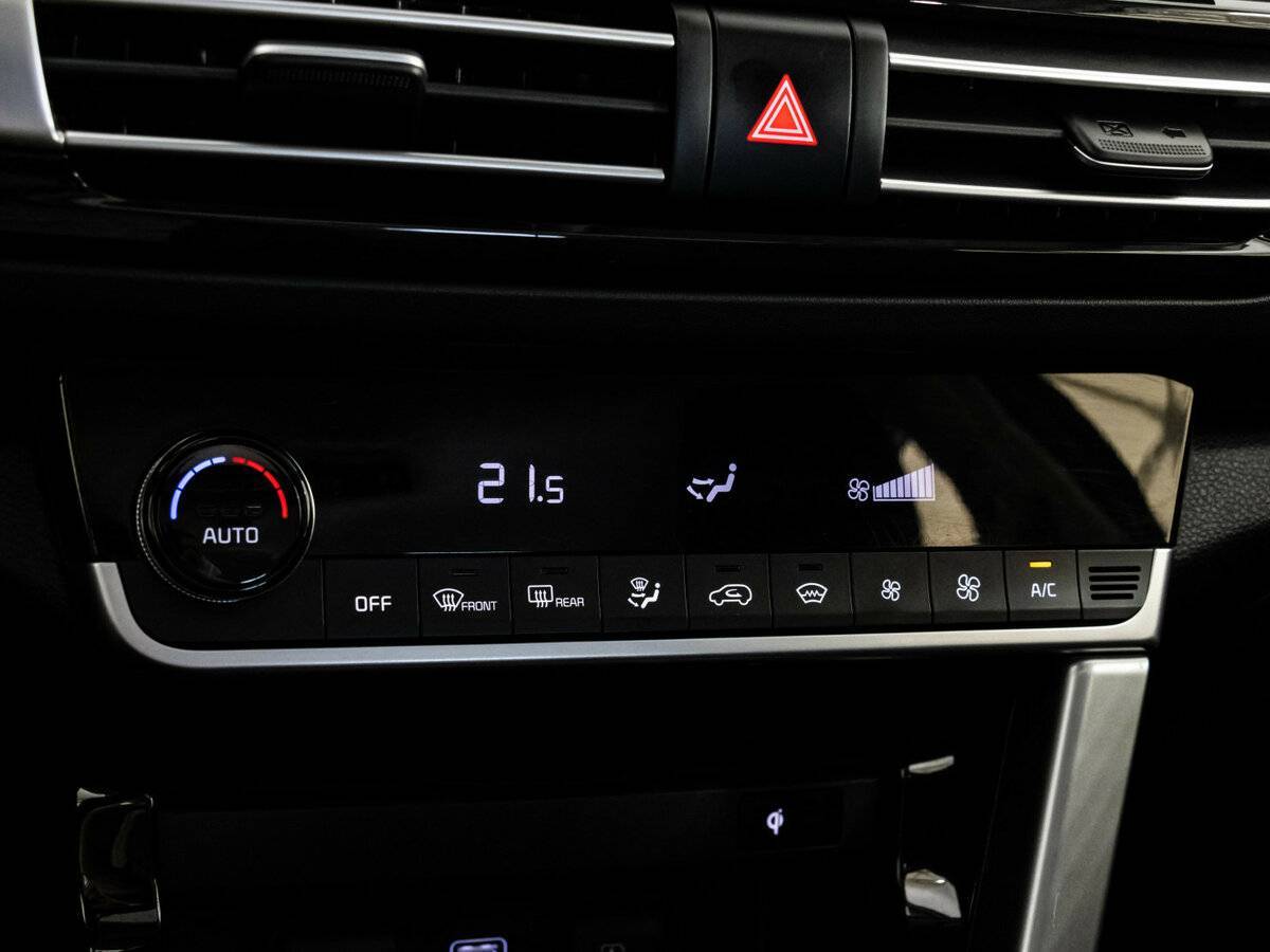 Купить Kia Seltos с пробегом. Фото: #19