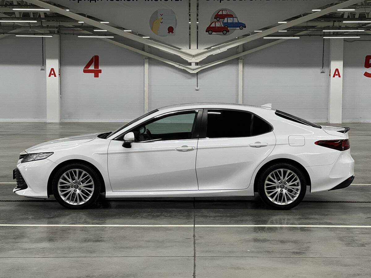 Купить Toyota Camry с пробегом. Фото: #7